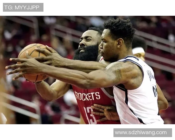 火箭队与开拓者队激战正酣5月3日精彩对决引发球迷热议